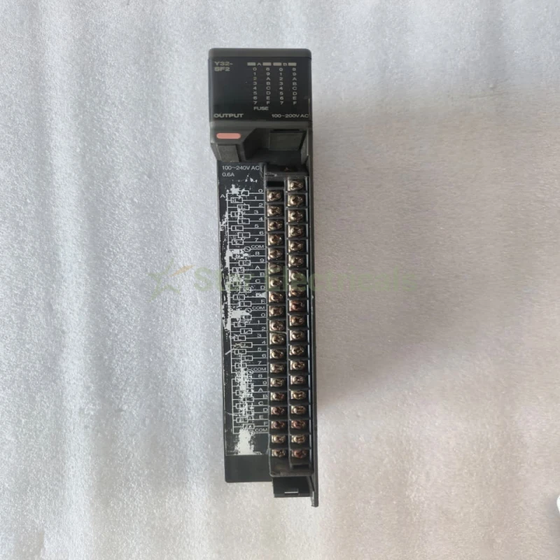 Fuji NS-Y32-SF2 Y32-SF2 Digital Output Module