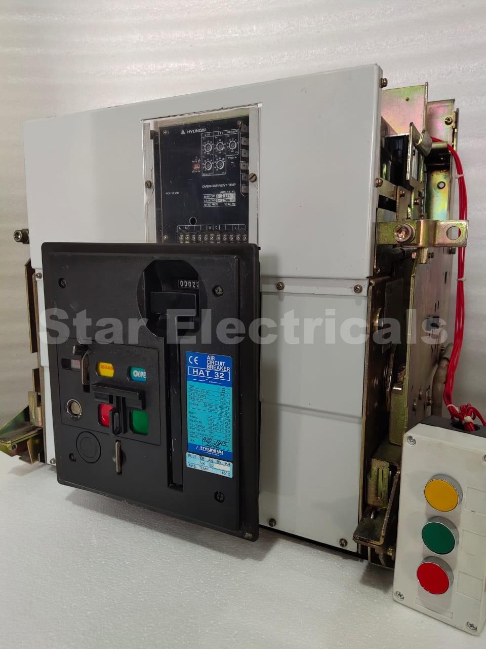 HT32 Hyundai Air Circuit Breaker (ACB)