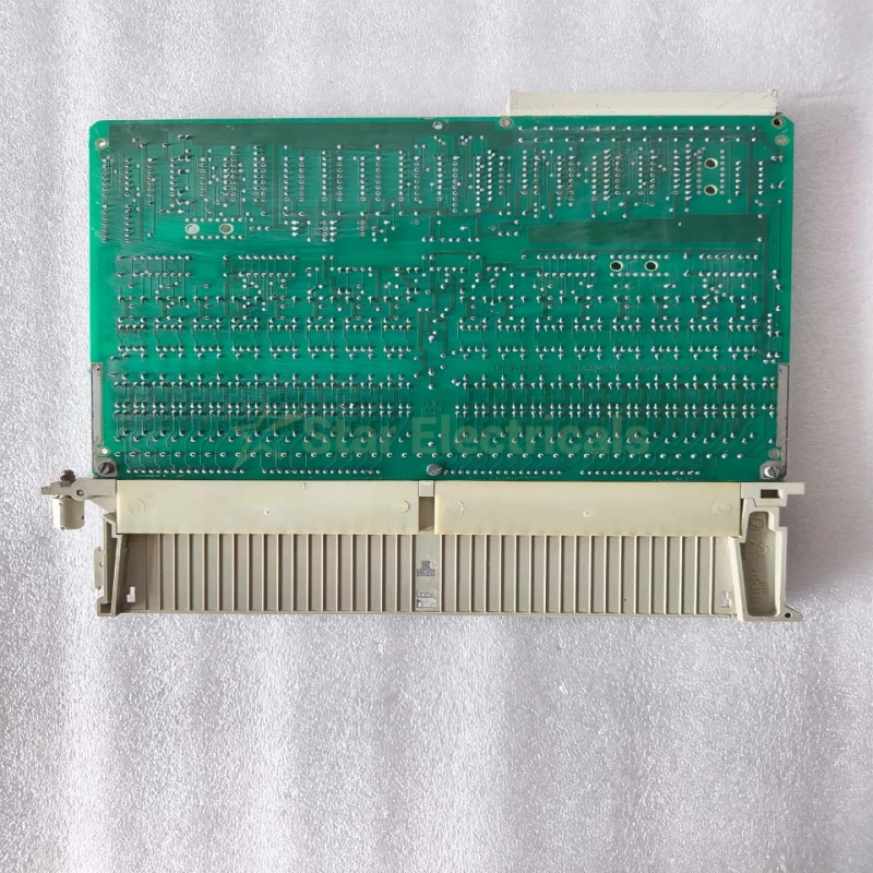Siemens 6ES5430-4UA11 SIMATIC S5 Digital Input Module